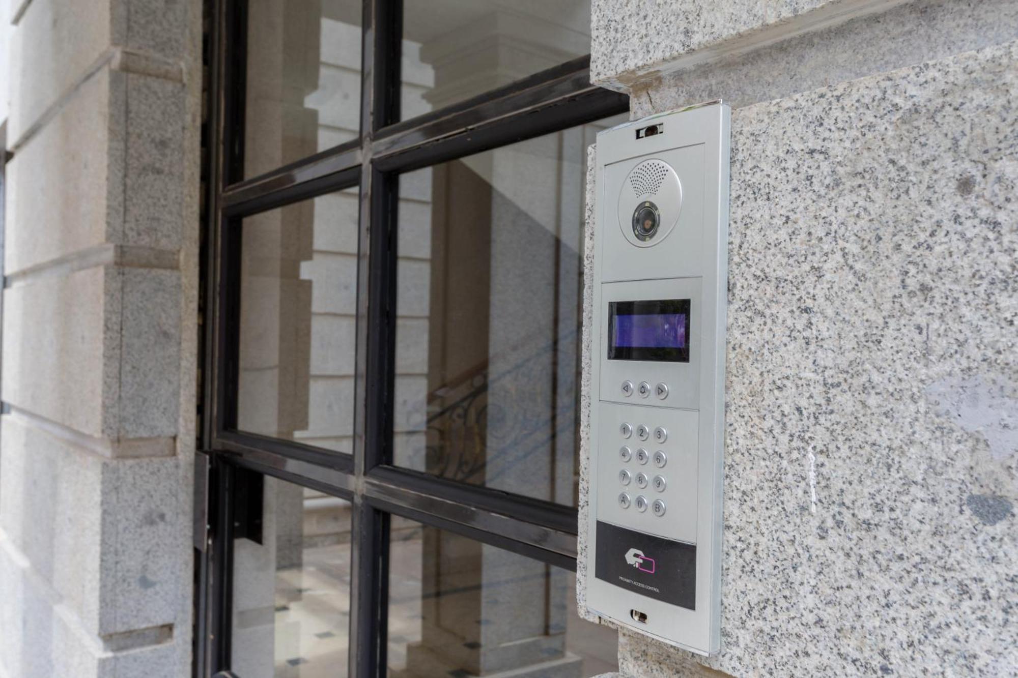 Luxury Apartment III Tbilisi Ngoại thất bức ảnh